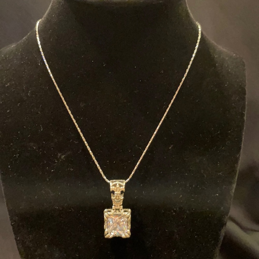 Silpada Uptown Necklace